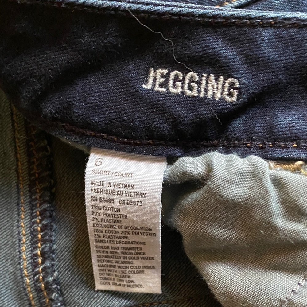 American eagle Blue Jeans - Picture 4 of 4